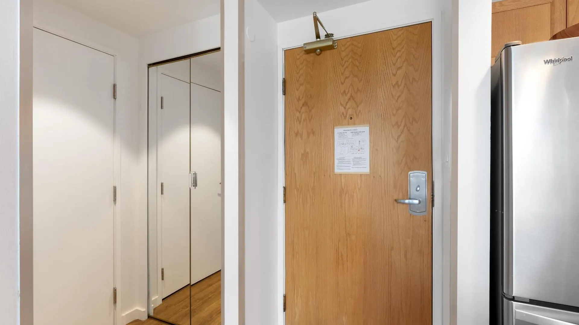 The Woodrun Lodge By Whiski Jack Whistler Apartment
