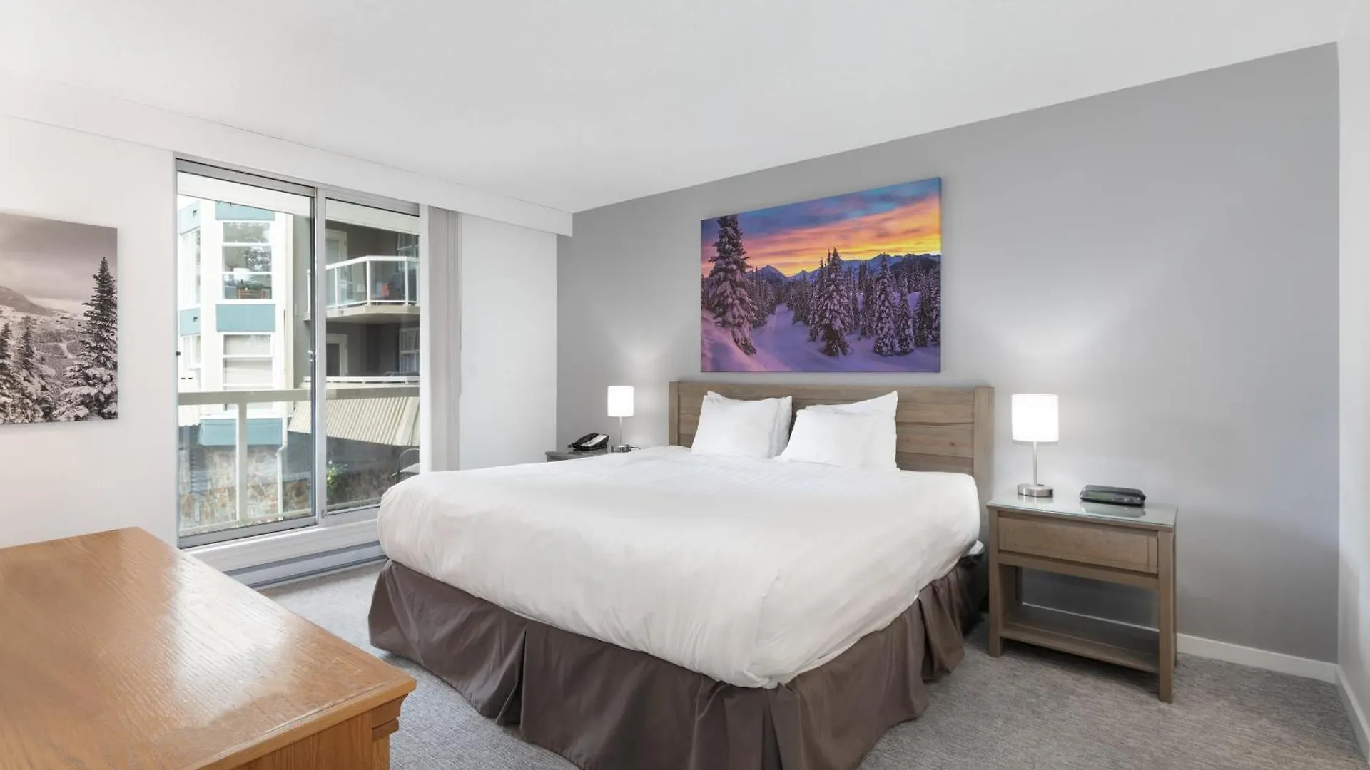The Woodrun Lodge By Whiski Jack Whistler Apartment