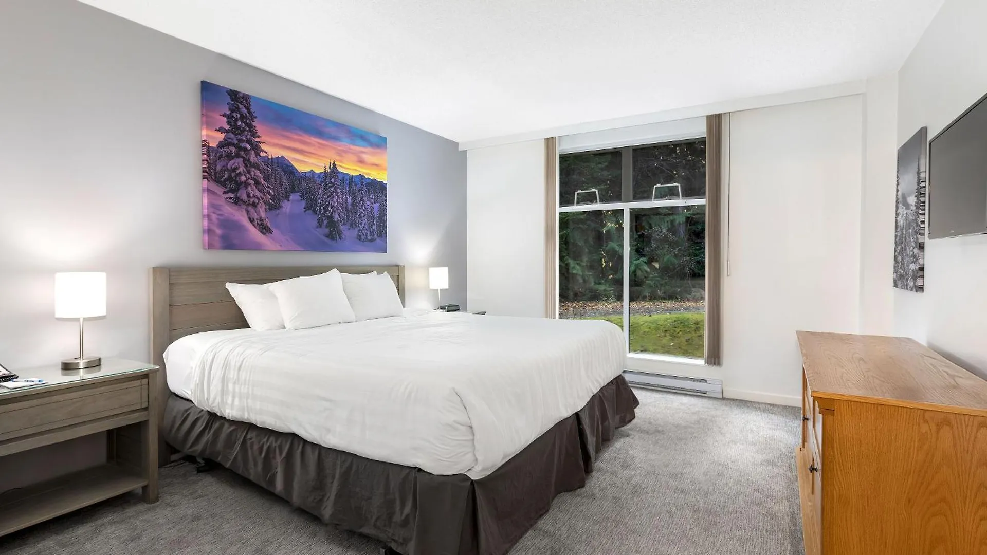 The Woodrun Lodge By Whiski Jack Whistler Apartment